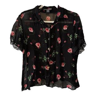 Nostalgia Sheer Short Sleeve Button Up Floral. Size XL